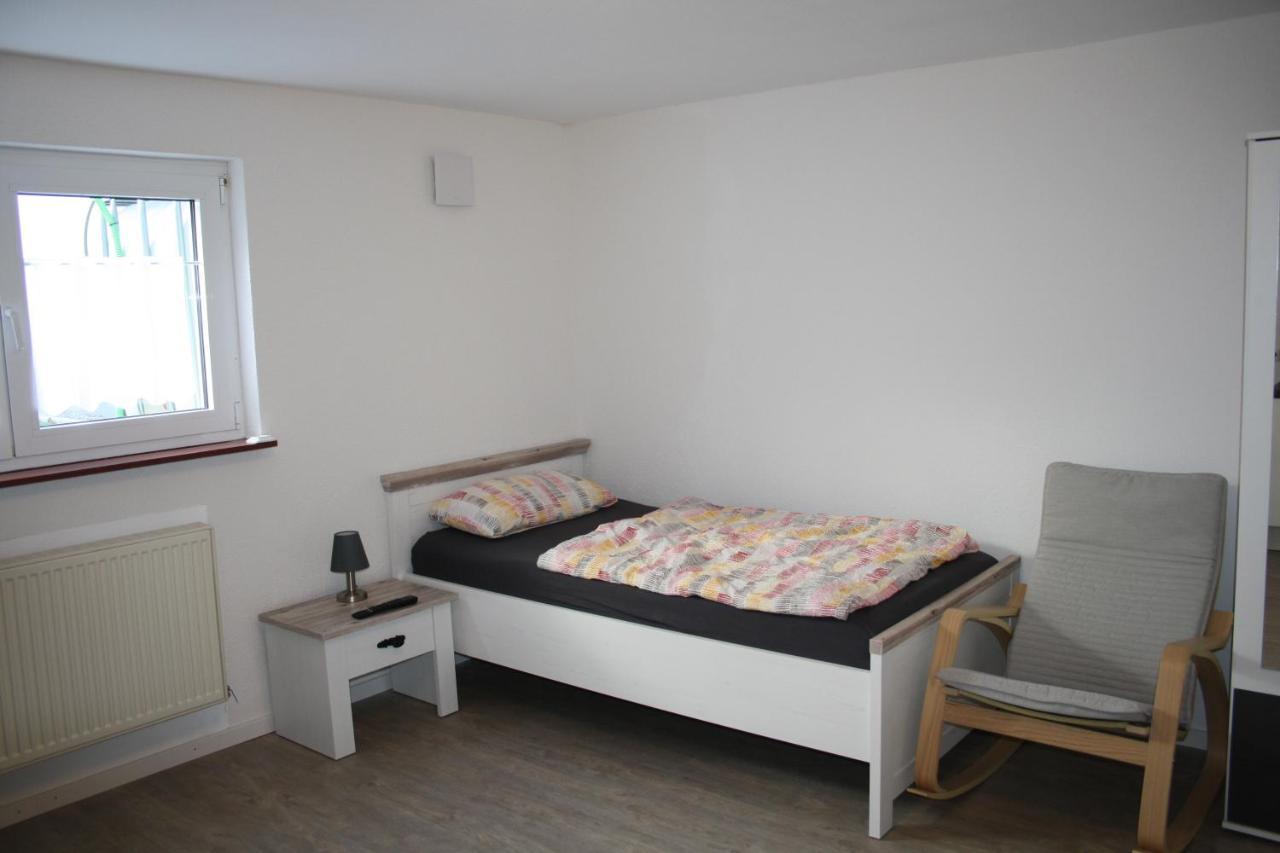 Schoenes Zimmer Mit Bad Fuer Reisende Murg  Ngoại thất bức ảnh